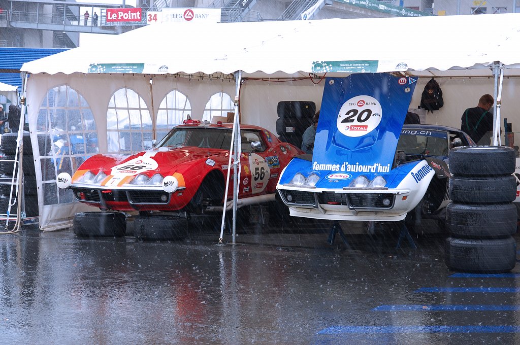 Le Mans Classic 2012 - Stands Pluie